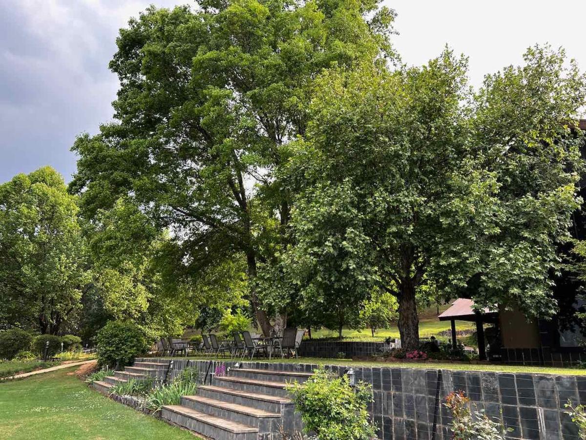 Malachite Manor Underberg Exterior photo